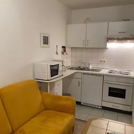 Saarstrasse 18a W9 *